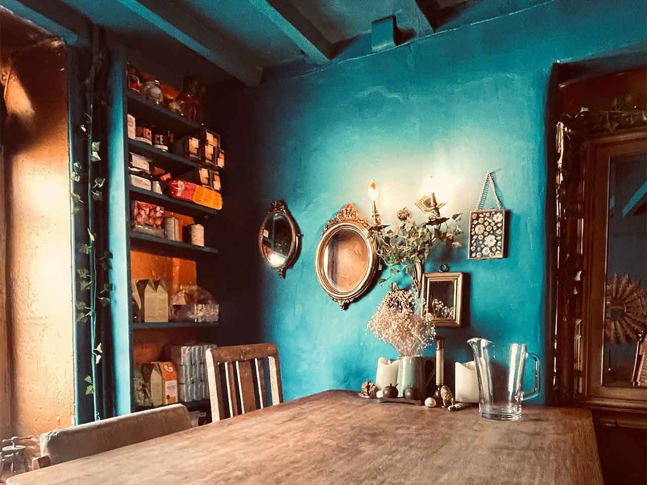 Matt's Kitchen interior